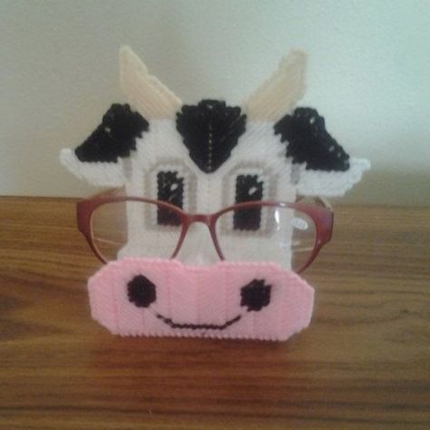 Eye Glass Holder, Hamma Beads Ideas, Melty Bead Patterns, Doll House Crafts, Moms Crafts, Plastic Canvas Tissue Boxes, Plastic Canvas Christmas, Glasses Holder, Melting Beads