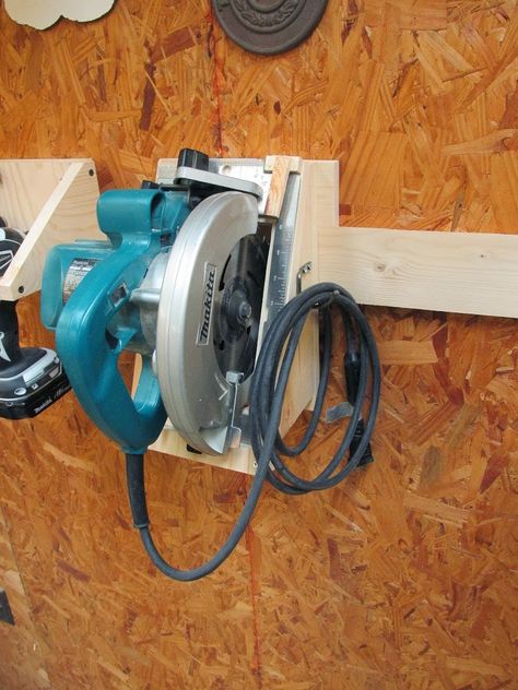 French Cleat Storage, Pallet Tool, French Cleat System, Power Tool Storage, Garage Tool Storage, Tool Storage Diy, Diy Garage Storage, French Cleat, Workshop Organization