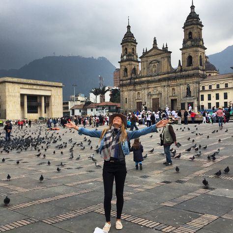 Plaza de Bolívar Bogotá  Colombia Outfit Bogota Colombia, Bogota Colombia Aesthetic, Outfit Bogota, Outfits Bogota, Perspective Pictures, Water Walking, Photo Challenges, Colombia Travel, Photo Challenge