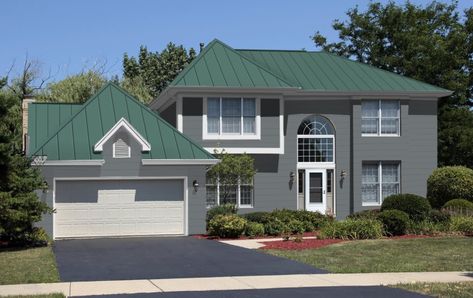 Metal Roof Houses Color Combos, Siding Combinations, Green Metal Roof, Green Roof House, Metal Roof Houses, Tan House, Metal Roof Colors, Gray House Exterior, Lake House Interior