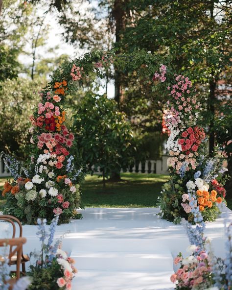 Floral Wedding Arch | Medellin Garden Ceremony Description: Romantic wedding ceremony with floral arch, Medellin outdoor wedding, summer wedding florals, fine art wedding photography, elegant wedding design, destination wedding inspiration, tropical wedding decor 🌸💒✨ Travel Wedding Theme Decoration, Tropical Arch, Destination Wedding Attire, Floral Wedding Arch, Scenic Wedding, Tropical Wedding Decor, Exotic Wedding, Romantic Wedding Ceremony, Summer Florals