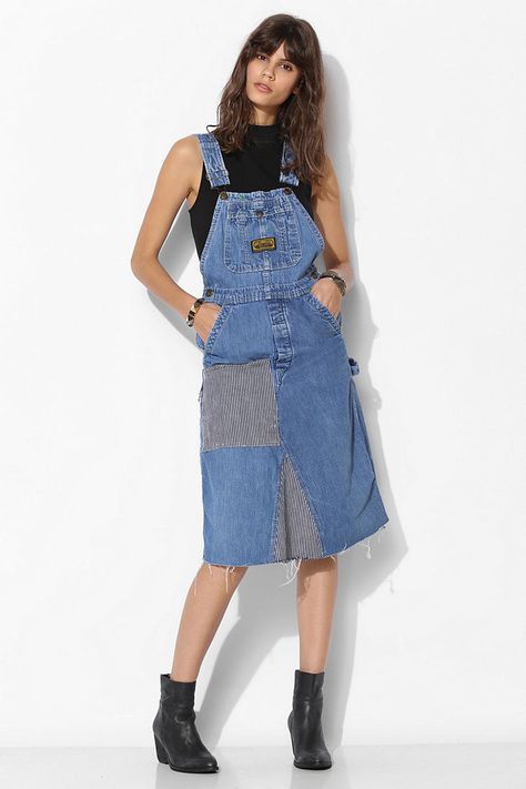 Urban Renewal Patched Overall Dress - Urban Outfitters Jean Overall Dress, Midi Jeans, Overall Skirt, Urban Wear Women, Dungaree Dress, Denim Overall Dress, Urban Outfitters Dress, Urban Dresses, Urban Wear