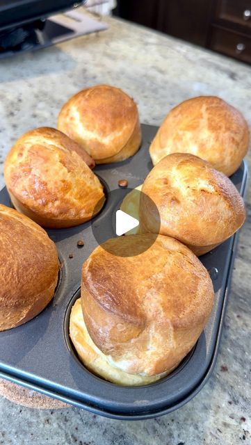 Minoo Mahdavian 🍋 | @minoomakesstuff just devoured these! 🤤

These 4 ingredient blender popovers that come together in just 40 minutes are so easy and so ... | Instagram Best Popovers, Popover Bread, Small Batch Popovers, Never Fail Popovers, Popovers Recipes, Popovers With Strawberry Butter, Popover Pan, Popover Recipe, Bread Alternatives