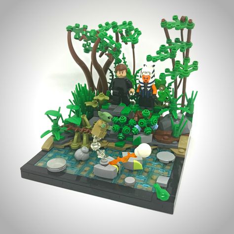 A Lego Star Wars MOC inspired by a The Book of Boba Fett scene starring Grogu, Luke and Ahsoka. Check out my YouTube channel for the tutorial! #lego #legostarwars #starwars #grogu #legomoc #afol Lego Star Wars Diorama Moc, Starwars Grogu, Lego Star Wars Moc, Lego Diorama, Easy Lego Creations, Lego Techniques, Lego Clones, Jedi Training, Star Wars Lego