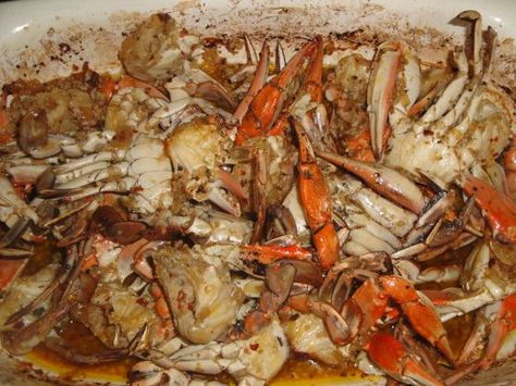 Crab Video, Blue Crab Recipes, Garlic Crab, Boil Recipes, Crab Recipe, Seafood Shrimp, Seafood Boil Recipes, Crab Dishes, Blue Crabs