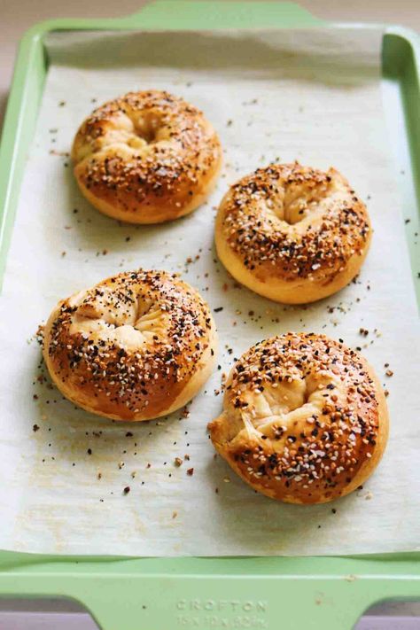 Shortcut Stuffed Bagels with Bacon Scallion Cream Cheese Bacon Cream Cheese Bagel, Bacon Scallion Cream Cheese Stuffed Bagel, Stuffed Bagels, Bagel Ideas, Scallion Cream Cheese, Churro French Toast, Bagel Toppings, Camping Meal, Pillsbury Dough