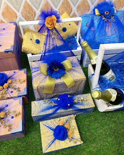 Neatly packaged dowry presented by the groom to a Ghanaian bride’s family Traditional Ghanaian Wedding, Vows Quotes, Ghanaian Wedding, Ghana Wedding, African Traditional Wedding, Traditional Marriage, Galaxy Wallpaper Iphone, Wedding Stage Decorations, Wedding Wraps