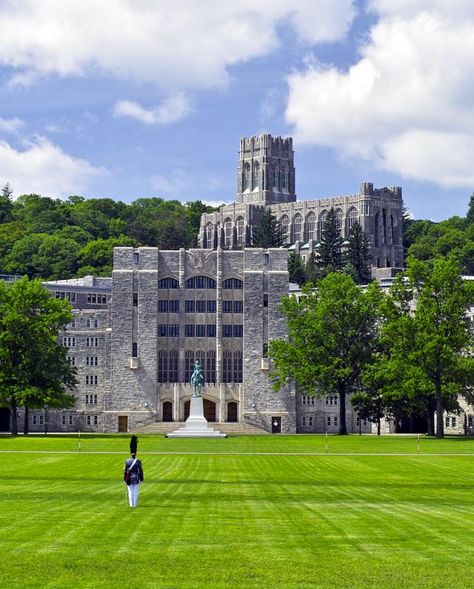 West Point Military Academy.  Went to see my brother while he was there United States Military Academy, Schools In America, Military School, Military Academy, United States Military, West Point, Destination Voyage, New Yorker, Great Places