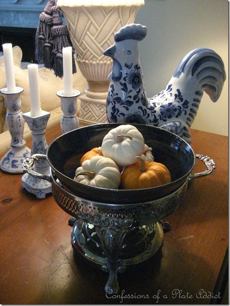 using bottom of coffee pot Decorate Ideas, Vignette Styling, French Accent, Novel Ideas, Chafing Dish, Chafing Dishes, Blue Pottery, Table Centers, Pottery Bowl