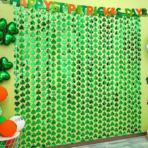 3 Pack St. Patrick's Day Foil Fringe Curtains Lucky St Patricks Day Party Decorations 3.3 x 6.6 ft Shamrock Tinsel Curtain Photo Prop Backdrop Streamer Backdrop for Irish Party Decoration Irish Theme Party, Irish Party Decorations, Tinsel Curtain, Fringe Curtains, Irish Party, Streamer Backdrop, Curtain Fringe, St Paddys, Party Background