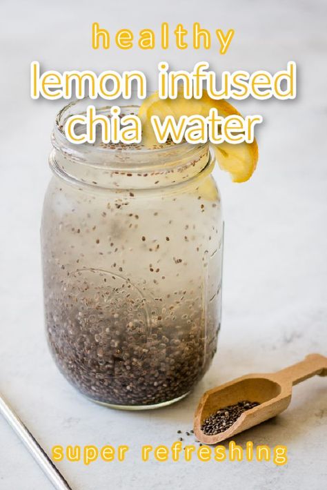 Chia Seeds Drink, Chia Water, Chia Drink, Chia Seed Drinks, Chia Seed Water, Chia Seed Recipes, Natural Detox Drinks, Summer Smoothies, Happy Belly