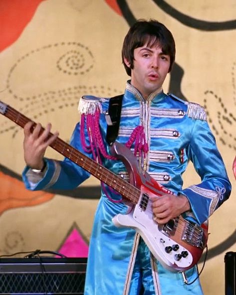 Paul McCartney with his ‘64 Rickenbacker 4001S. Saville Theatre, London, November 1967. #thebeatles #paulmccartney #macca #rickenbacker… Sgt Pepper, Paul Mccartney, Peppers, Make Money, Money Online, Make Money Online, From Home, Guitar, Marketing