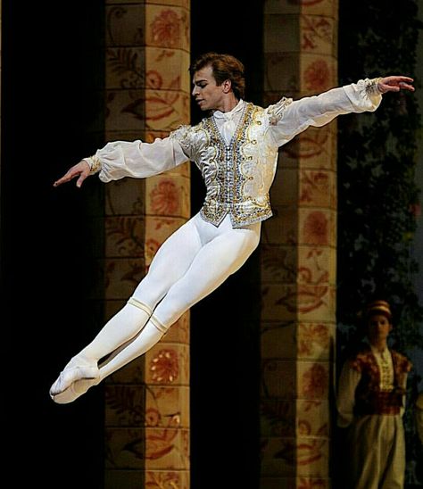 Nutcracker Ballet Costumes Men, Men Ballet Outfit, Ballet Costumes Men, Mens Ballet Costumes, Paquita Ballet, Men Ballet, Male Ballerina, Esmeralda Costume, Nutcracker Ballet Costumes