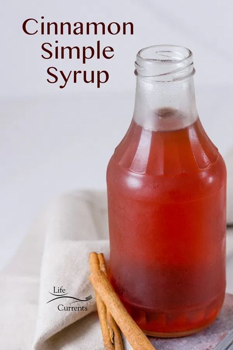 Simple Syrup Recipe Drinks, Simple Syrup For Cakes, Homemade Extracts, Homemade Syrups, Thanksgiving Favorites, Homemade Ingredients, Simple Syrup Cocktails, Cinnamon Simple Syrup, Simple Syrups