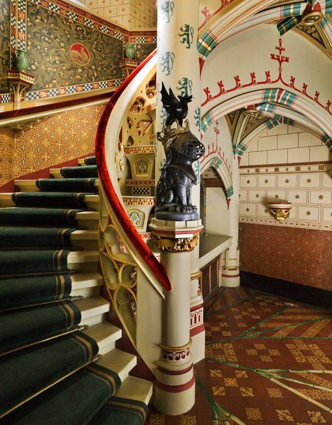 Cardiff Castle staircase Fantasy Palace, Roman Fort, Welsh Castles, Cardiff Castle, Castle Interior, Classic Style Interior, Chateaux Interiors, Flooring For Stairs, Metal Stairs