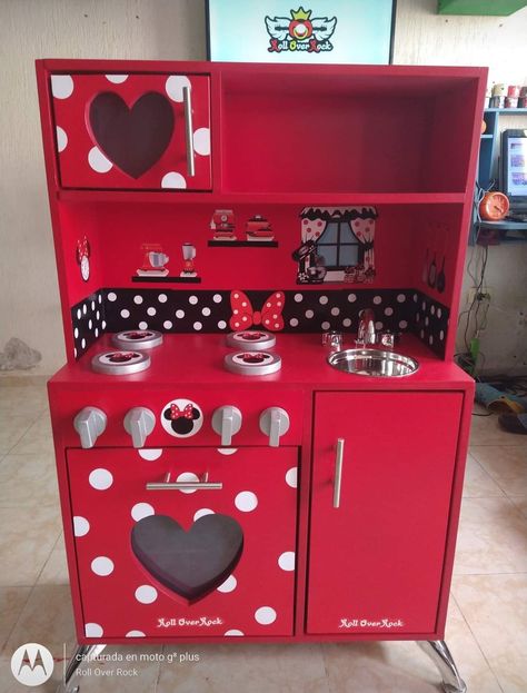 Minnie Mouse Playhouse, Minnie Mouse Kitchen, Disney Princess Toys, Best Christmas Toys, Barbie Room, Barbie Fashionista Dolls, Princess Toys, Barbie Fashionista, Pink Bedding