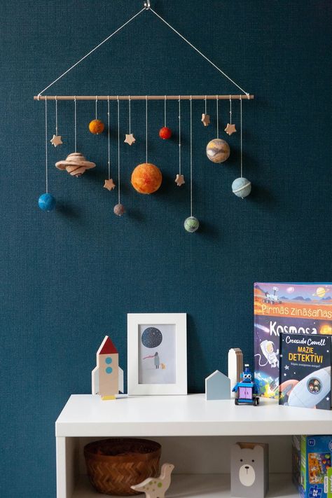 Simple Space Themed Bedroom, Purple Nursery Aesthetic, Space Mobile Baby, Hanging Nursery Decor, Boys Outer Space Bedroom Ideas, Diy Space Room Decor, Kids Space Theme Bedroom, Boys Space Theme Bedroom, Space Toddler Room