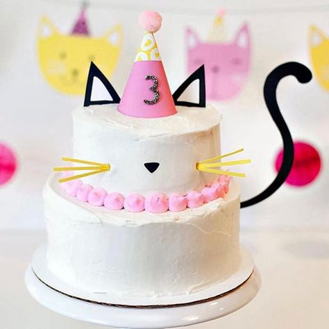 Kitty Cat Cake Cat Birthday Party Ideas, Kitty Cat Birthday Party, Cat Decorations, Kitten Birthday Party, Cat Themed Parties, Birthday Cake For Cat, Cat Themed Birthday Party, Kitten Party, Kitten Birthday