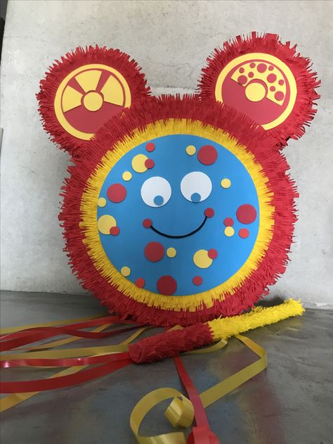 Mickey Mouse Club House pinata Mickey Club House Party Ideas, Mickey Mouse Clubhouse Pinata, Mickey Mouse Funhouse Birthday, Mickey Mouse Pinata, Mickey Mouse Club House, Mickey Mouse Themed Birthday Party, Mickey Clubhouse, Fiesta Mickey Mouse, Mickey Mouse Clubhouse Birthday Party