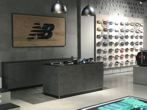 Sneaker Store Design, New Balance Store, Shoe Store Design, Sneaker Displays, Retail Fixtures, Retail Interior Design, Interior Design Drawings, Aesthetic Stores, Sale Off