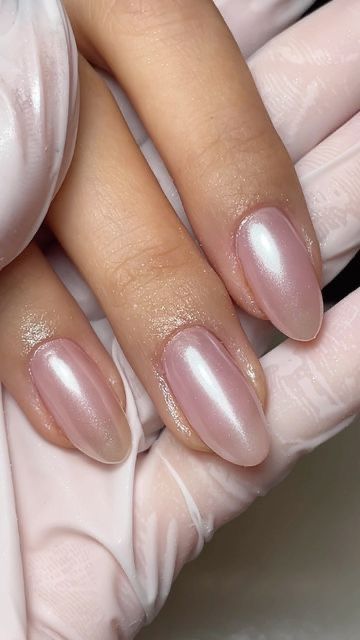 Pearl Nails, Soft Nails, Her Nails, Pink Nail, Manicure Y Pedicure, Dream Nails, Chic Nails, Chrome Nails, Nail Inspiration