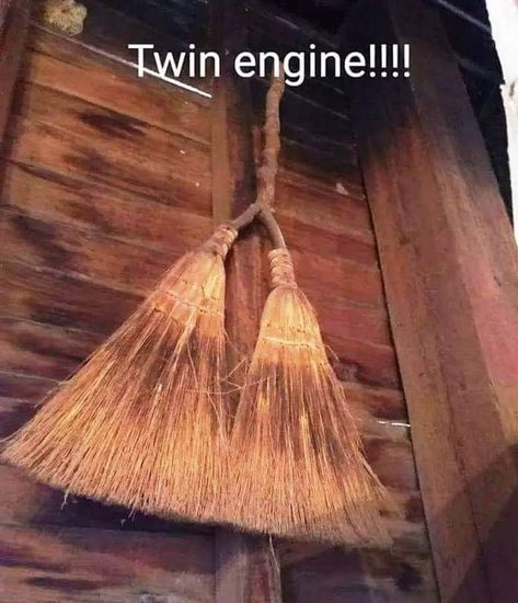 Halloween Witch's Broomstick DIY Twin Engine Funny Witch Humor, Halloween Jokes, Witch Quotes, Witch Broom, Kitchen Witch, Green Witch, Brooms, Samhain, Naan