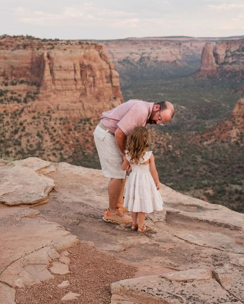 A fun family photo shoot on the Colorado National monument - I like to take photos 40 minutes before the sun goes down. Photo shoots are not just stand and cheese while I push a button. honestly I would loose my mind doing that all day. I like getting to know people, walk, go on an adventure, get creative. I look for-light sparkling through trees, red rocks glowing orange 🍊 I will give you prompts to make you laugh naturally and feel more comfortable in front of the camera. Send a mess... Colorado National Monument, Fun Family Photos, Grand Junction, Red Rock, Family Photoshoot, Family Fun, Family Photos, Colorado, Wedding Photographers