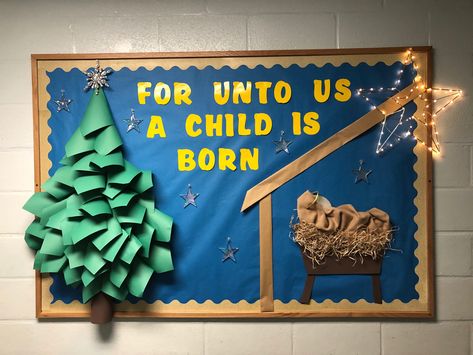 Kindergarten Christmas Bulletin Board, Bulletin Board For School, Jesus Bulletin Boards, Fall Church Bulletin Boards, Childrens Ministry Christmas, December Bulletin Boards, Seasonal Bulletin Boards, Christmas Sunday School, Bulletin Boards Theme