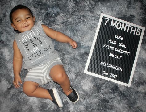 10 Month Letter Board Ideas, 7 Month Baby Milestones, Letterboard Funny, Milestone Photoshoot, Letter Board Ideas, Letterboard Signs, 7 Month Baby, Baby Milestones Pictures, Baby Routine