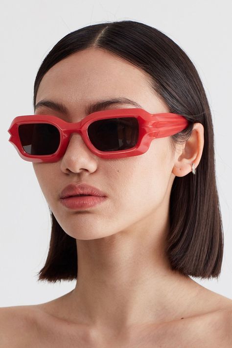 Latest Sunglasses, Fashion Background, Eyewear Trends, Red Sunglasses, Model Inspo, Stylish Glasses, + Core + Aesthetic, Athleisure Outfits, Lashes Makeup