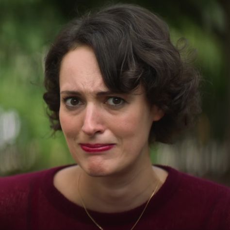 #fleabag #PhoebeWallerBridge Phoebe Waller-Bridge #fleabag2016 Phoebe Waller-bridge, Fleabag Aesthetic, Ex Boyfriend, Dream Life, Profile Picture, Wallpapers, Human, Film, Tv