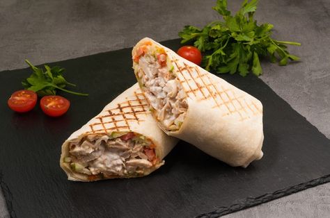 Tasty grilled shawarma with chicken and ... | Premium Photo #Freepik #photo #food #chicken #arabic #bread Chicken Shawarma Photography, Pita Kebab, Shawarma Ingredients, Kebab Wrap, Shawarma Chicken, Arabic Bread, Homemade Sandwich, Shelves Design, Middle Eastern Dishes