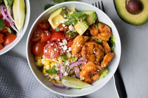 Shrimp Taco Bowl, Buffalo Shrimp Tacos, Kay Nutrition, Spicy Grilled Shrimp, Grilled Shrimp Tacos, Taco Bowl Recipe, Buffalo Shrimp, Shrimp Taco, Taco Bowl