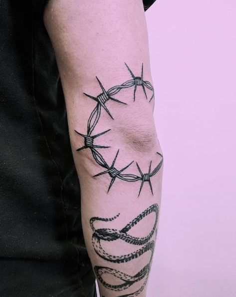 Barbed Wire Tattoo, Wire Tattoo, Barbed Wire Tattoos, Elbow Tattoo, Circle Tattoo, Elbow Tattoos, Barbed Wire, Body Art Tattoos, Triangle Tattoo