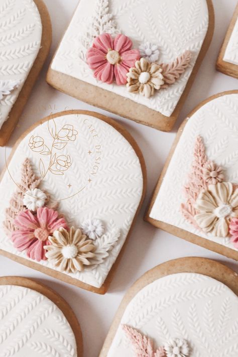 Arch shaped cookies with deboss detail, sugar flowers and foliage in muted desert colour palette. Arch Cookies, Custom Wedding Cookies, Desert Color Palette, Happy Birthday Cookie, Royal Iced Cookies, Birthday Cookie, Desert Colors, Iced Cookies, Wedding Cookies