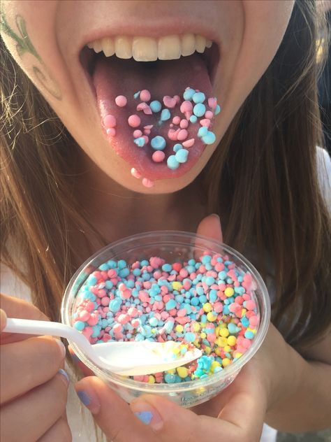 the things I would do for some dip n dots:)) Dip And Dots, Dip N Dots, Dipping Dots, Dippin Dots, Fruit Chip, Soul Food Dinner, Rainbow Food, Yummy Comfort Food, Summer Snacks