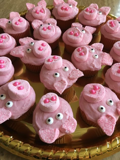 Pig Cupcake Cake, Piggy Cupcakes, Peppa Pig Cupcakes, Greta Gris, Farm Animal Cupcakes, Pig Cupcakes, 4de Verjaardag, Pepper Pig, Peppa Pig Birthday Cake