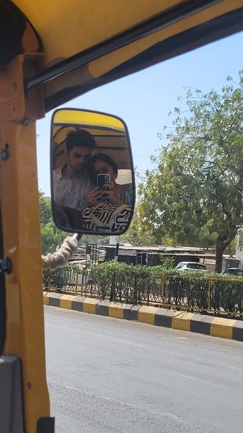 Rickshaw Auto mirror selfies Auto Rickshaw Aesthetic, Rickshaw Aesthetic, Couple Dresses, Auto Rickshaw, People Kissing, Ig Pics, Aesthetic Captions, Dresses Traditional, Cartoon Couple