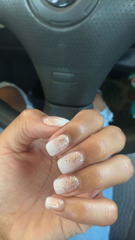 The top birthday nails, birthday nail designs, and birthday nail ideas. Browse these birthday nails now! Nails Dip Powder, Nails Dip, January Nails, Gold Glitter Nails, Rose Gold Nails, Dip Powder Nails, Dipped Nails, Birthday Nails, Dip Powder