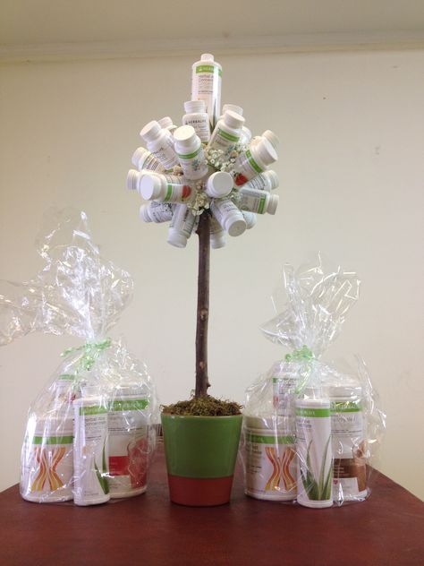 Herbalife Mini Tree Made For Our Event Herbalife Clubs Decor, Nutrition Club Ideas, Mega Tea Kit Herbalife, Herbalife Clothing, Pdm Herbalife, Herbalife Club, Muscle Gain Diet, Herbalife Tips, Herbalife Prepare