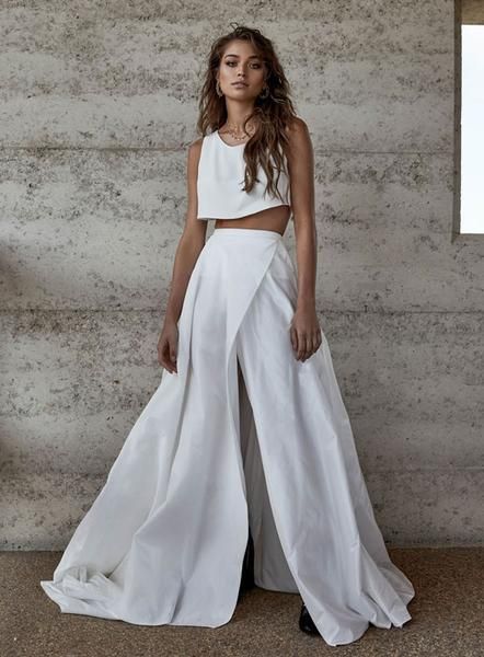 Fav Australian Bridal Designers 2018 – Forever Soles Fancy Crop Top, Choose Wedding Dress, One Day Bridal, Two Piece Wedding Dress, Wedding Dress Guide, Bridal Jumpsuit, Grace Loves Lace, Dress Guide, White Skirt