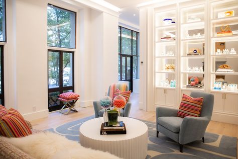 Celebrity-Approved Dermatologist Shereene Idriss Opens a Feel-Good Space in New York Dermatology Office, Paloma Elsesser, Sleight Of Hand, Midtown Manhattan, House Inside, Ashley Graham, Landscape Decor, Apartment Inspiration, Step Inside