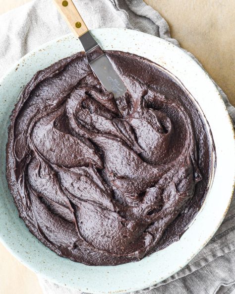 Chocolate Mascarpone Buttercream | Buttermilk Mascarpone Buttercream, Chocolate Mascarpone, Black Cocoa, Cocoa Cake, Cream Cheese Buttercream, Cocoa Recipes, Icing Frosting, Chocolate Cheese, Chocolate Cream Cheese