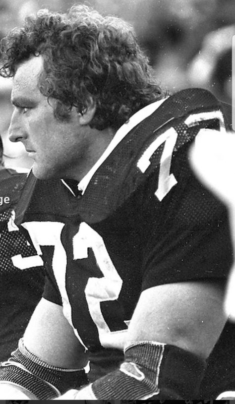 John Mataszak John Matuszak, Oakland Raiders Wallpapers, Legends Of The Fall, Raiders Wallpaper, Oakland Raiders Football, Raiders Football, Nfl Football Players, Nfl History, Raider Nation