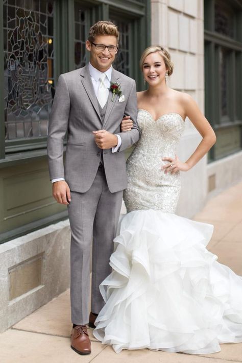 Fall Wedding Suits, Allure Men, Groom Tuxedo Wedding, Tuxedo Wedding Suit, Groom Tux, Light Grey Suits, Mens Blazer Jacket, Groomsmen Suits, Prom Suits