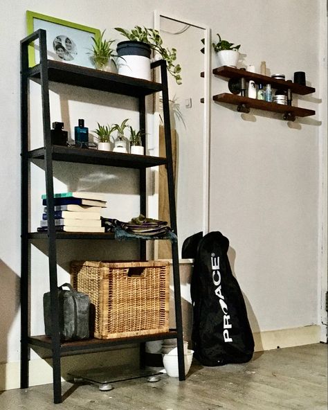 Ikea Lerberg Shelf Ideas, Lerberg Ikea Ideas, Lerberg Ikea, Ikea Lerberg, Living Room Corner Decor, Ikea Wall Shelves, Diy Floating Shelf, Ikea Shelf, Ideal Bedroom