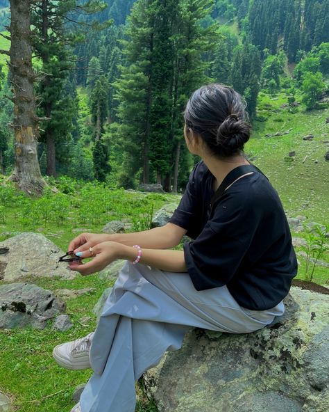 Some pictures from pahalgam. . . . . . . . #pahalgam #video #viral #trending #viralreels #trekking #lidderwat #liddervalley #lidderriverpahalgam #tarsarmarsar #suggestions #explore #explorepage #explorepage✨ #exploring #fyp #fypage #fypシ #kashmir #kashmirtourism #kashmirtrip #triptokashmir #pahalgam❤️ #pahalgamvalley #memes #memesdaily #love #polaroid #polaroidphoto #polaroidcamera . . . . . [Adventure, Nature, Trip, Kashmir, Kashmir valley, Pahalgam, Algorithm, Instahood, Fashion, Poses, Ar... Kashmir Photography, Nature Poses, Love Polaroid, Kashmir Trip, Kashmir Valley, Nature Trip, Girls Dps, Nursing Fashion, Instagram Profile Picture Ideas