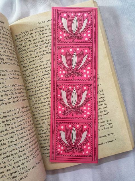 Handmade Bookmarks Diy, Madhubani Paintings, Biodegradable Materials, Creative Bookmarks, Bookmark Craft, Lotus Art, Doodle Art Drawing, Mandala Art Lesson, Madhubani Art