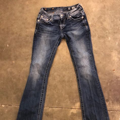 Miss Me Jeans Size 26. Like Brand New! Miss Sixty Jeans, Y2k Clothes, Miss Sixty, Downtown Girl, Secondhand Clothes, Miss Me Jeans, Flared Jeans, Jeans Color, Dream Clothes