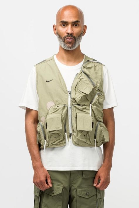 Utility Vest Outfit Men, Utility Vest Outfit, Nike Ispa, Vest Outfits Men, Activewear Photoshoot, Dystopian Fashion, Military Vest, Branded Shoes For Men, Cargo Vest